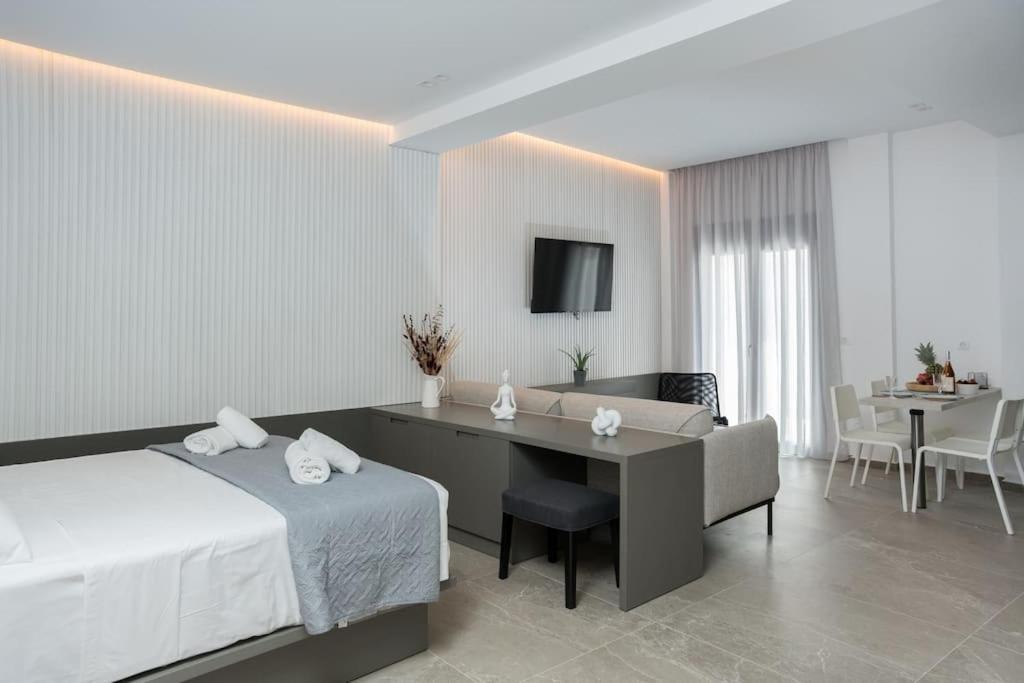 Minoas Suite The Sense Of Luxury Heraklion  Exterior photo