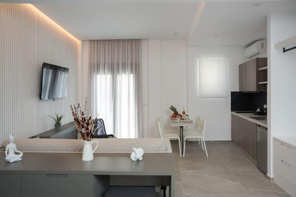 Minoas Suite The Sense Of Luxury Heraklion  Exterior photo