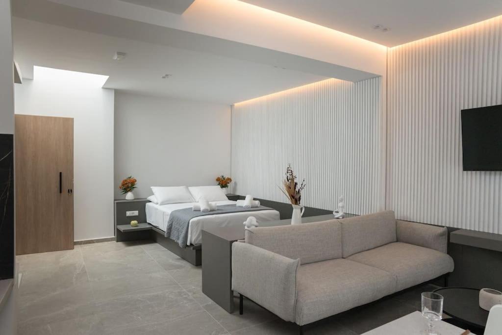 Minoas Suite The Sense Of Luxury Heraklion  Exterior photo